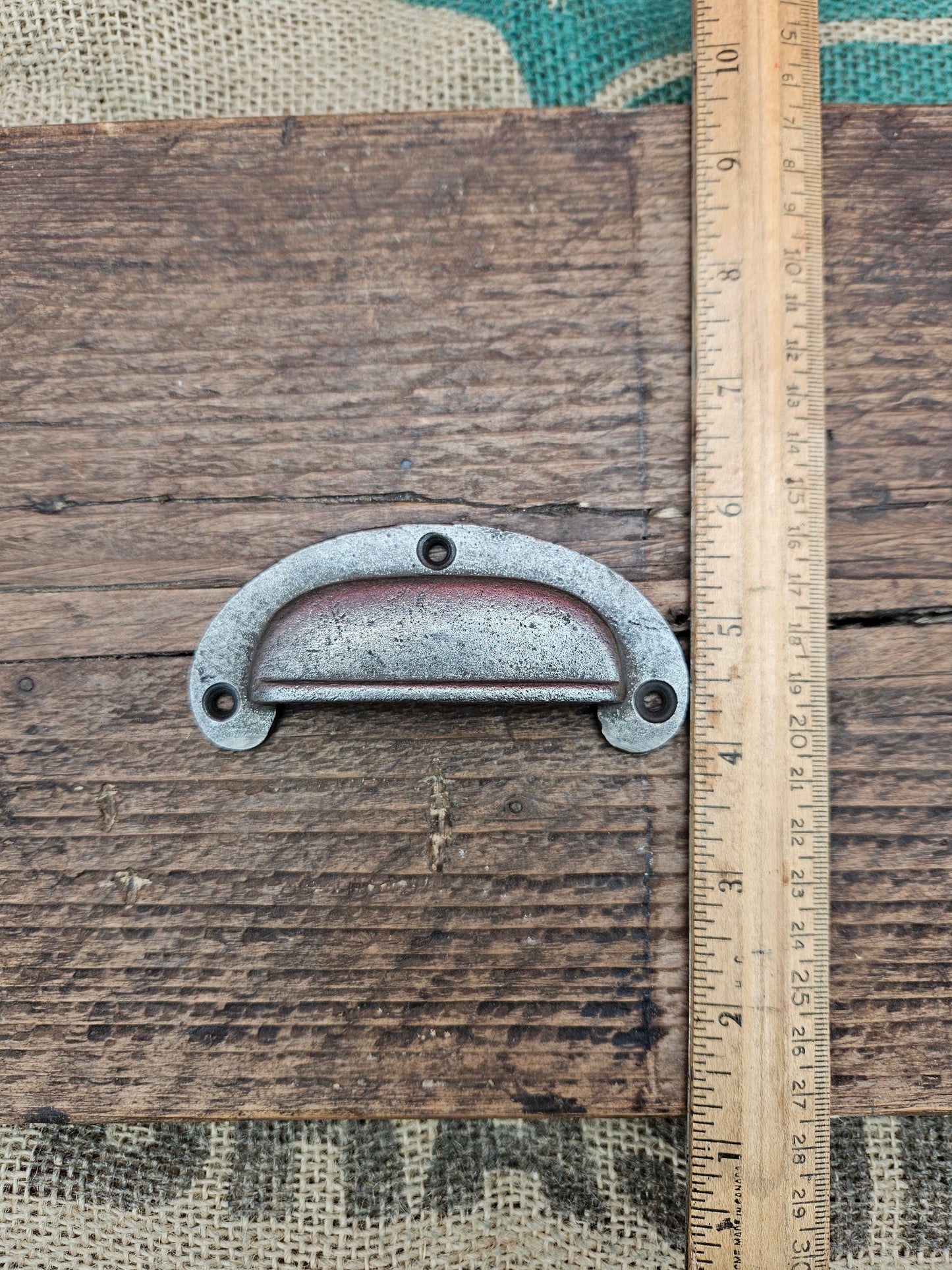Round Lipped Design Cup Pull Handle