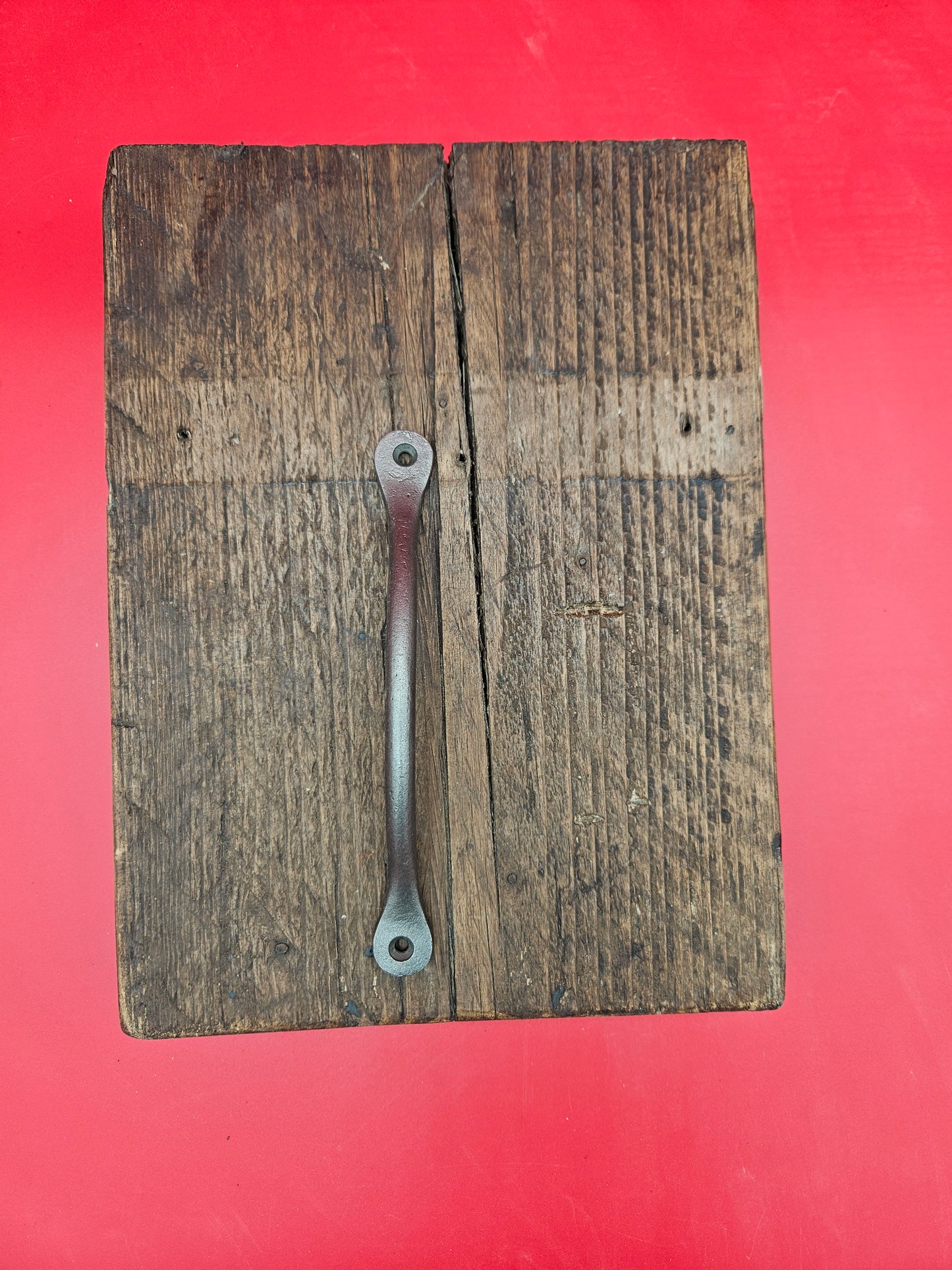 Bow Handle Penny End - Antique Iron 7"