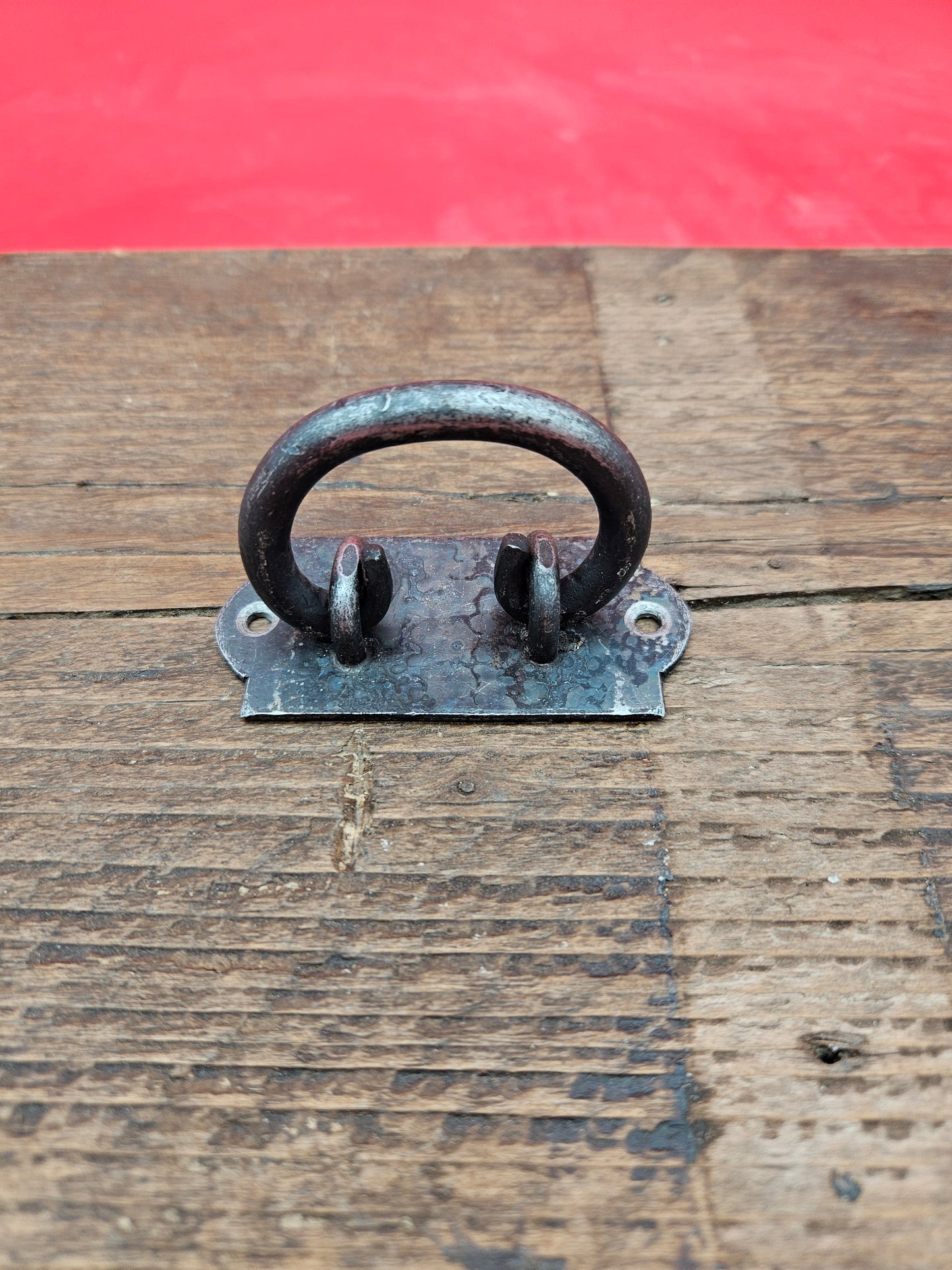 Kubek Style Lifting Handle