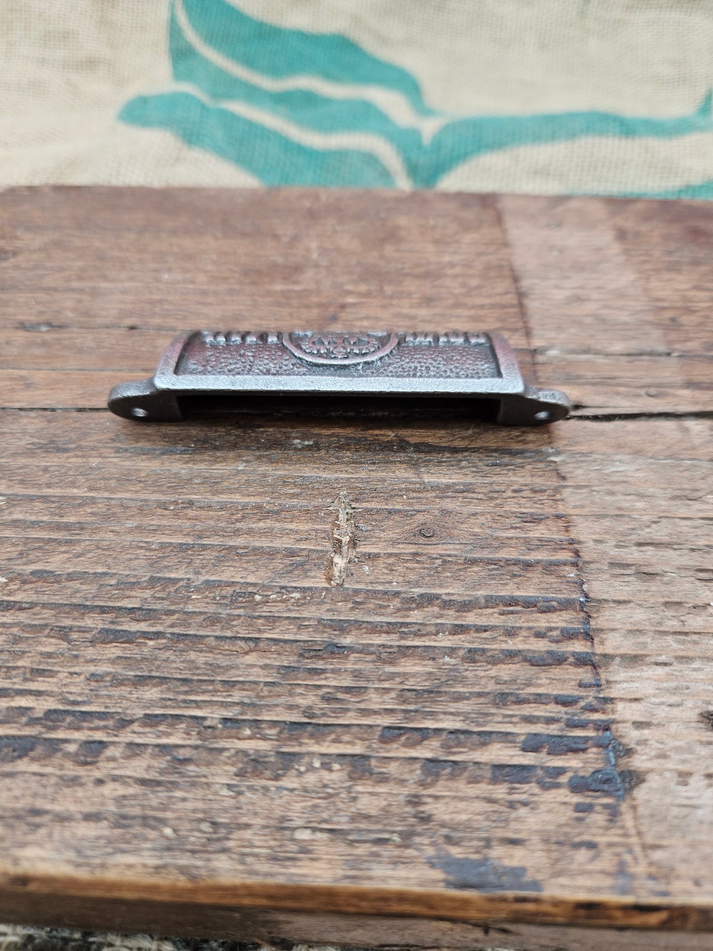 GPO Royal Mail Cup Pull Handle