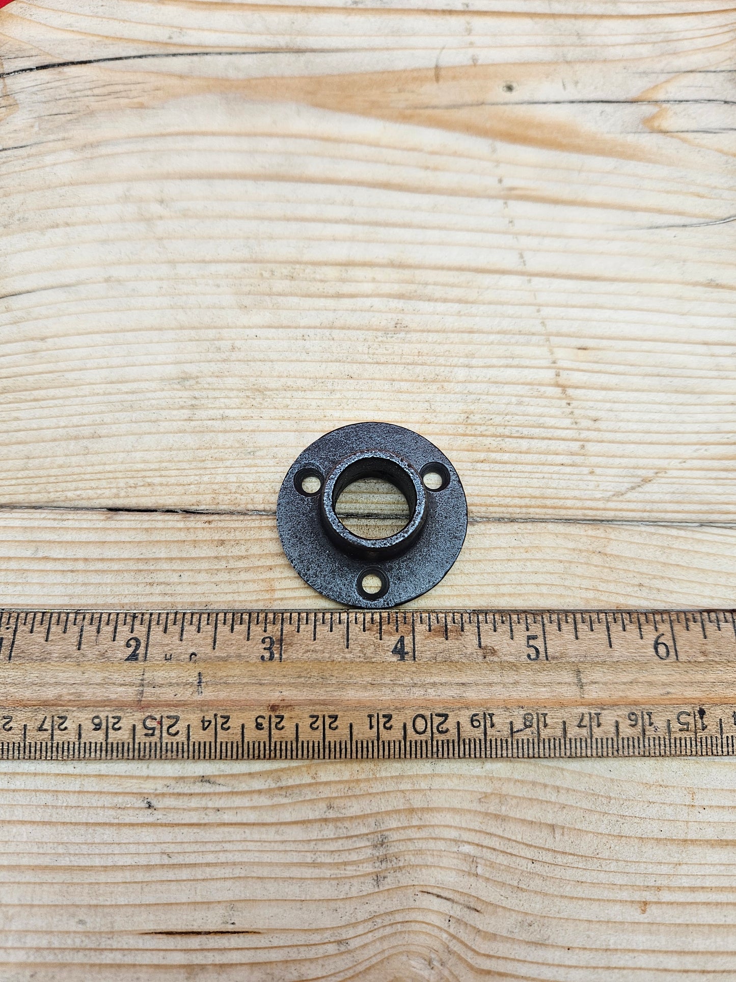 End Socket Flange Small - 1.5" Antique Iron