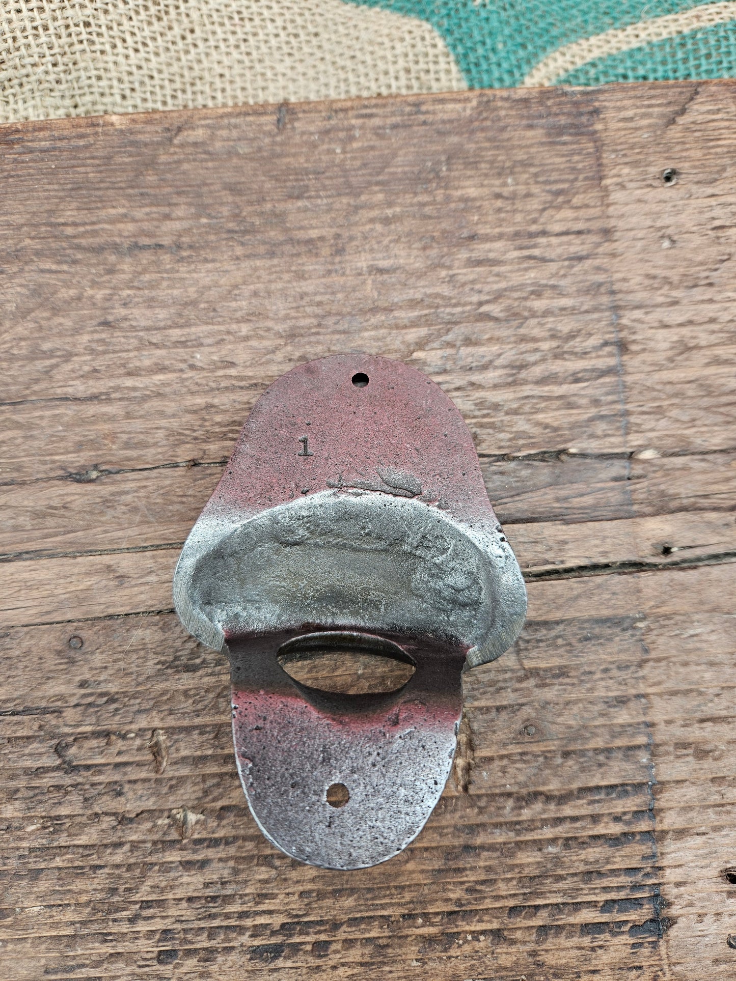 Brew Dog “Drink Craft Beer” Bottle Opener – Cast Iron Barware – Novelty Beer Lover Gift – Industrial Pub Décor