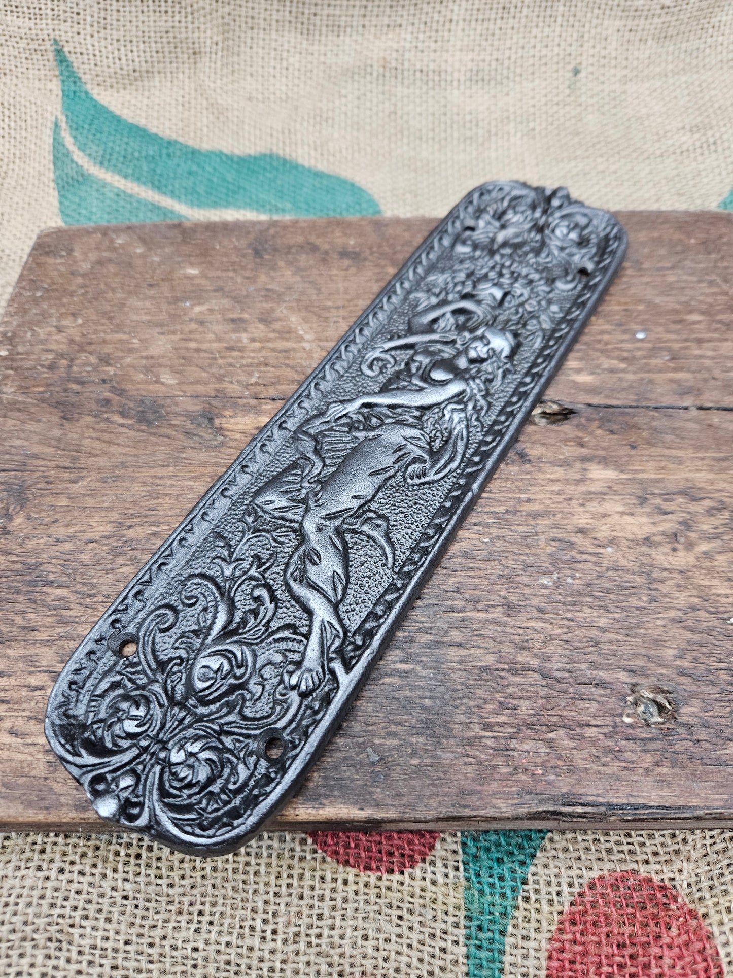 Door Push Plate - Figurine