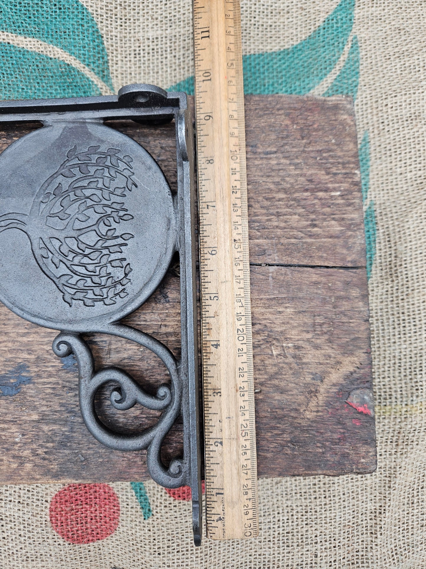 Fever tree Antique Iron Shelf Bracket 180 mm