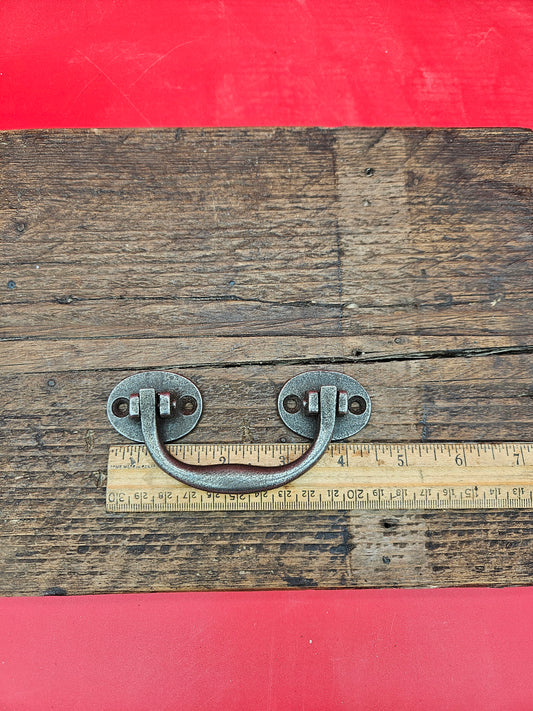 Rivet Style Lifting Handle