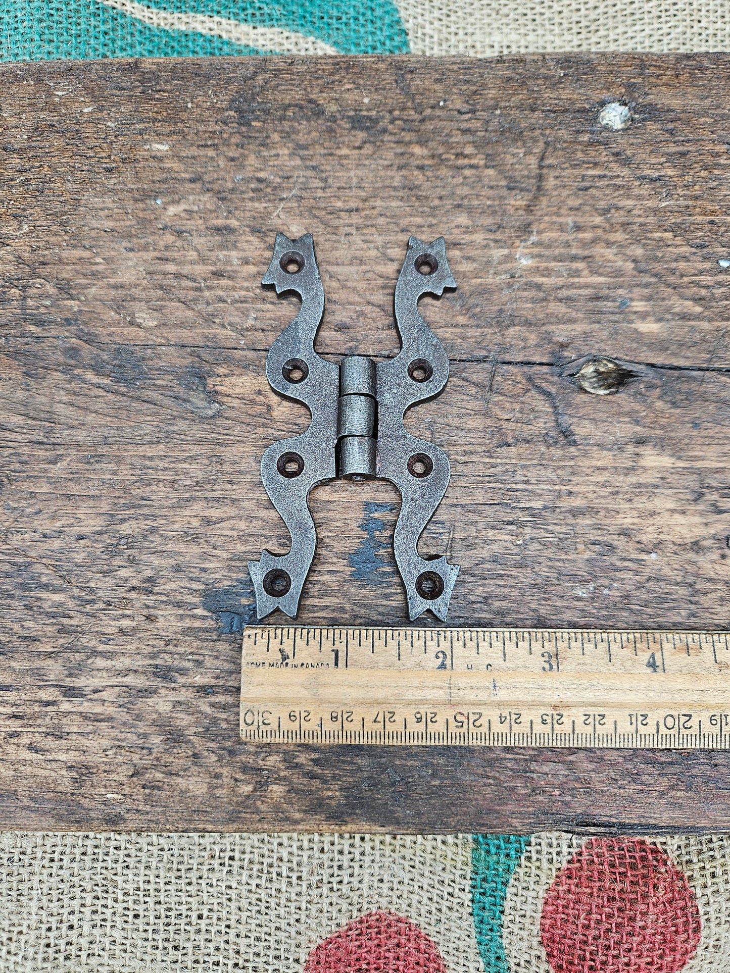 Snake Head Hinge - 4" Antique Iron
