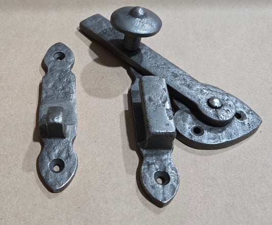 Gate / Door Latch - Riven Cast Iron