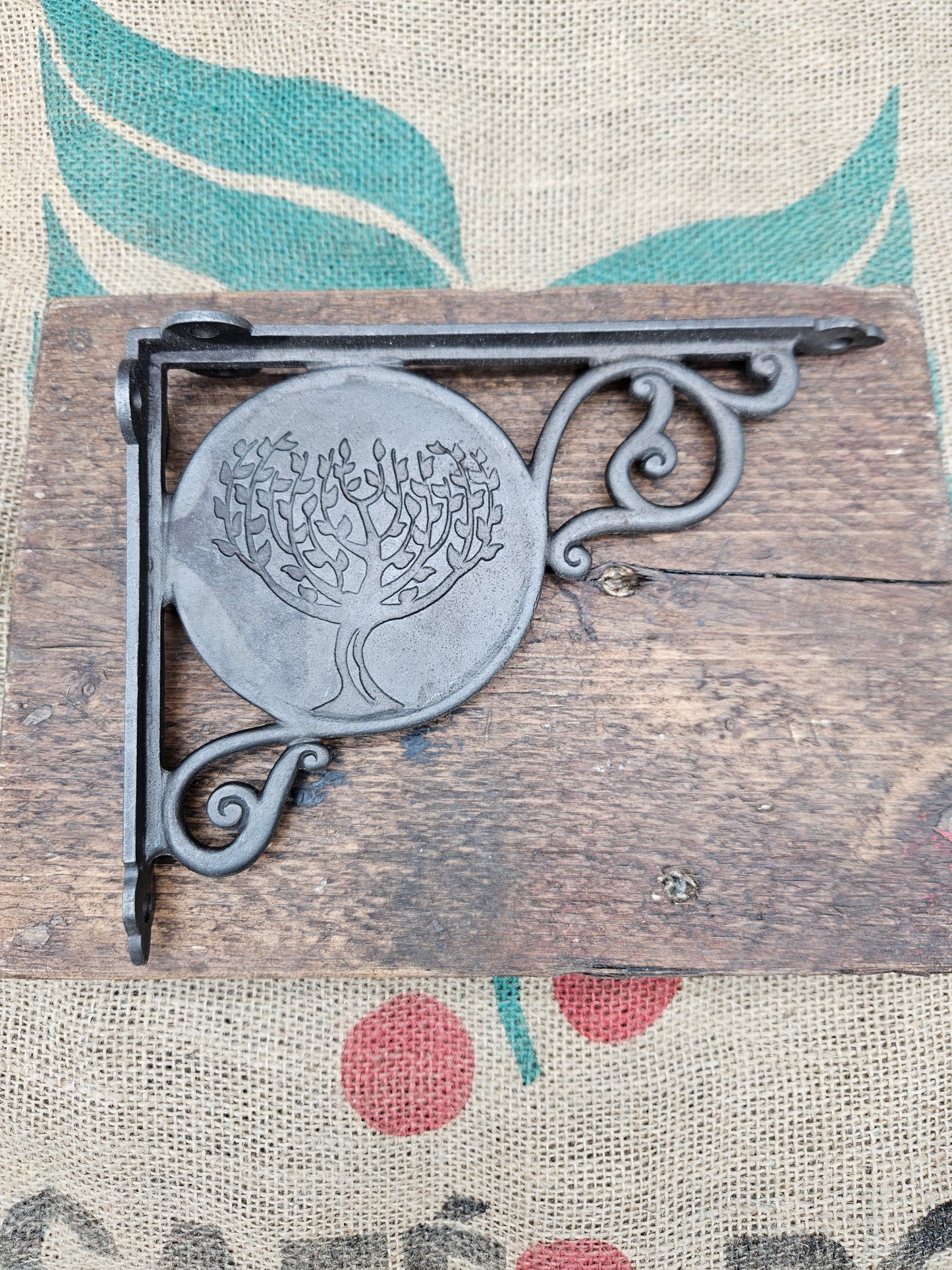 Fever tree Antique Iron Shelf Bracket 180 mm