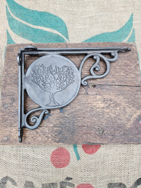 Fever tree Antique Iron Shelf Bracket 180 mm