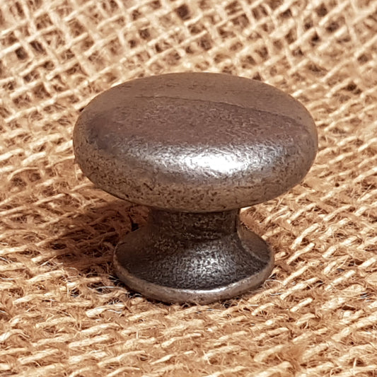Plain Shaker Round Drawer Knob - Antique Iron