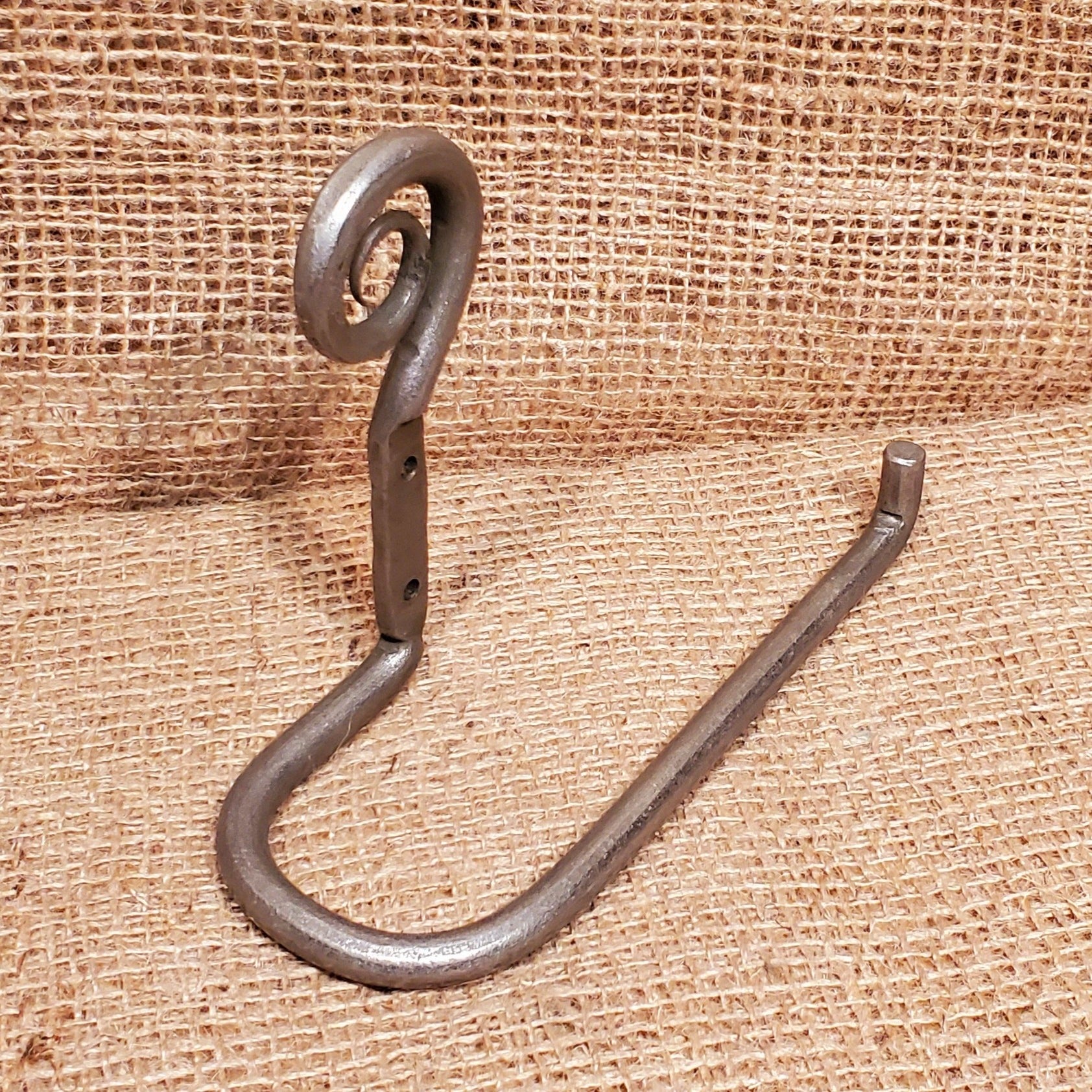 Curly Scroll Top Antique Iron - Toilet Paper Holder - Spearhead Collection - Toilet Paper Holders - Bathroom Decor, Home Decor