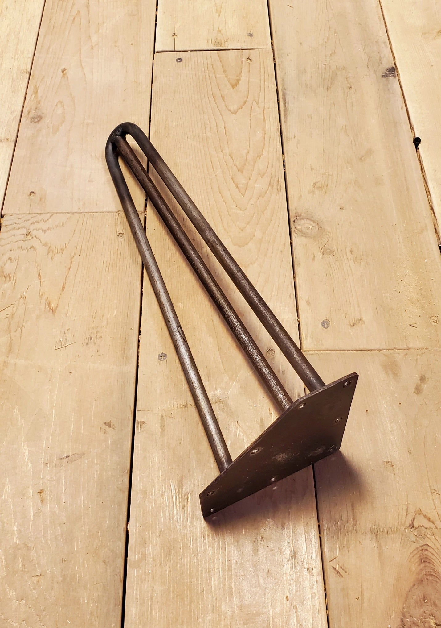 Hairpin Leg 16"  Very Heavy Duty Antique Iron 3 prong - Spearhead Collection - Hairpin Legs - Hairpin Legs, Hardware, Home Decor, Industrial, Millwork Hardware
