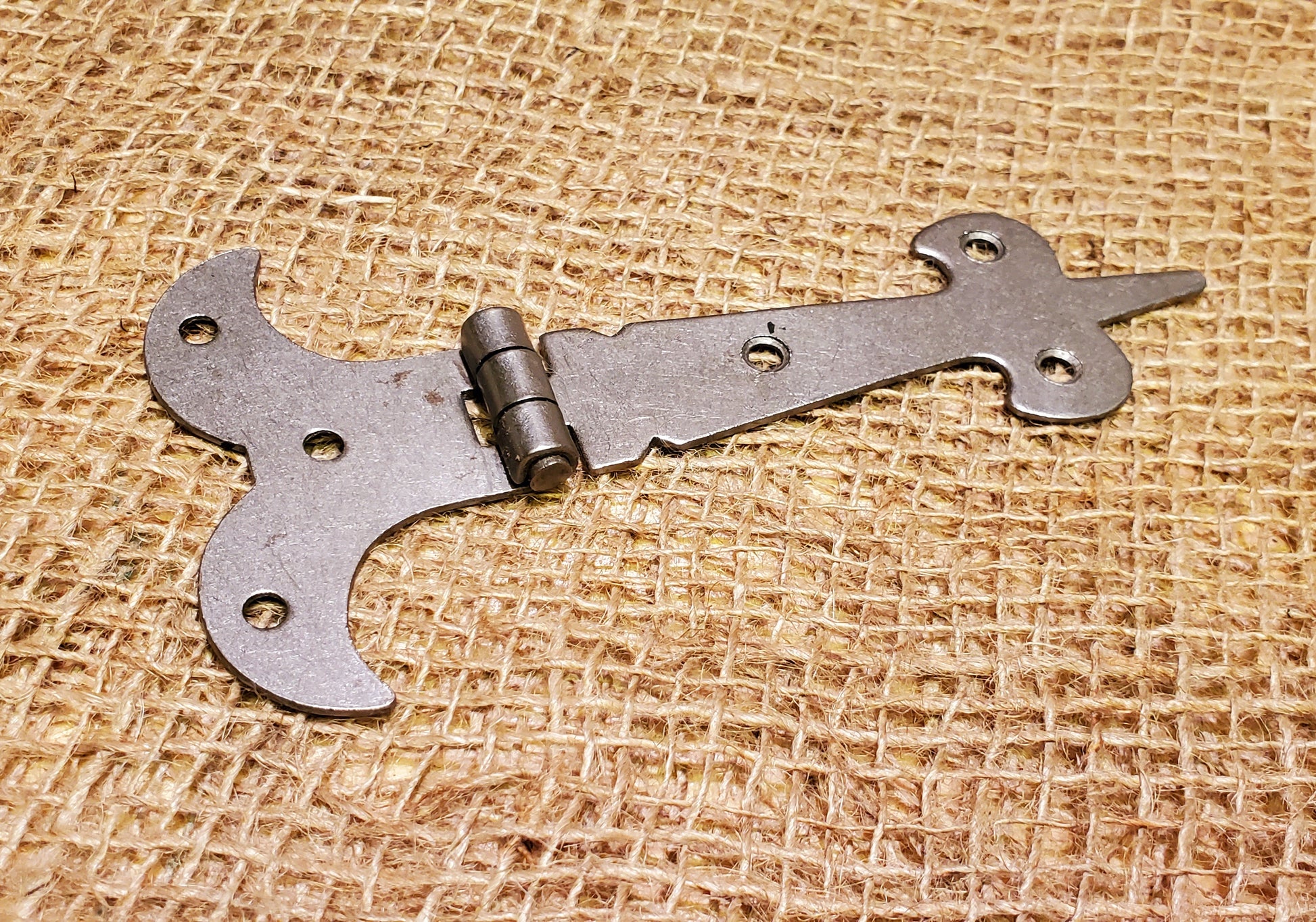 Fleur-De-Lys Hinge - 4" Antique Iron - Spearhead Collection - Hinges - Door Hardware, Fleur De Lys, Hardware, Hinges, Millwork Hardware, Rusted Finish