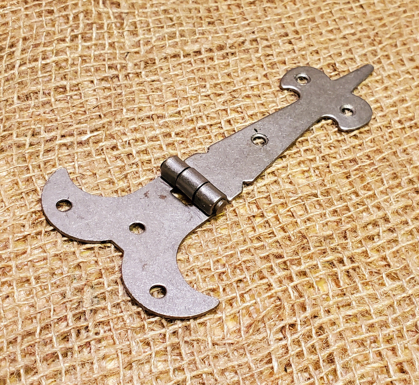 Fleur-De-Lys Hinge - 4" Antique Iron - Spearhead Collection - Hinges - Door Hardware, Fleur De Lys, Hardware, Hinges, Millwork Hardware, Rusted Finish
