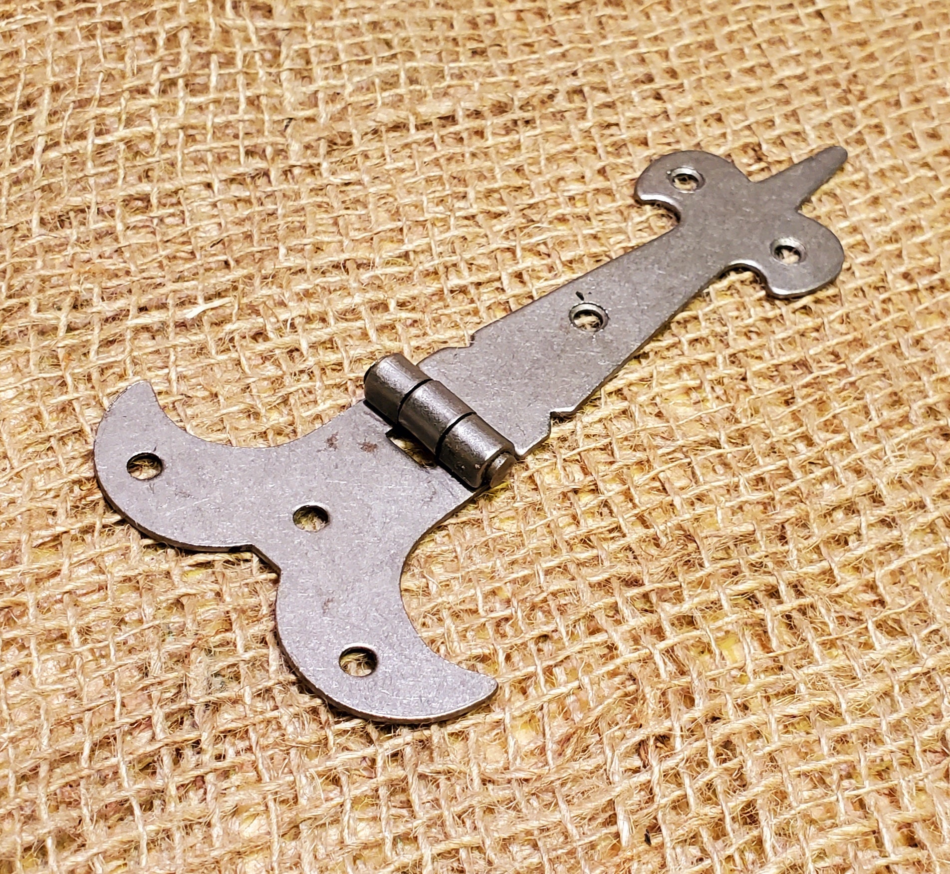 Fleur-De-Lys Hinge - 4" Antique Iron - Spearhead Collection - Hinges - Door Hardware, Fleur De Lys, Hardware, Hinges, Millwork Hardware, Rusted Finish
