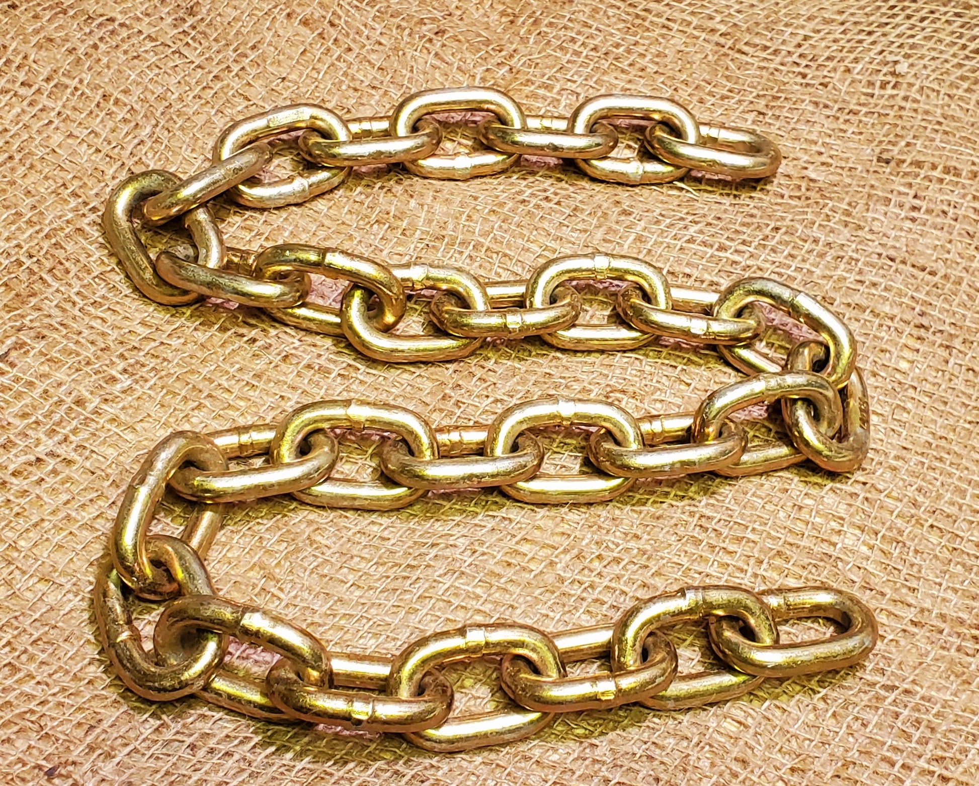 Chain - 8mm - 5/16" x 36" Zinc Plated Steel - Spearhead Collection - Padlocks, Keys & Chains - Chains